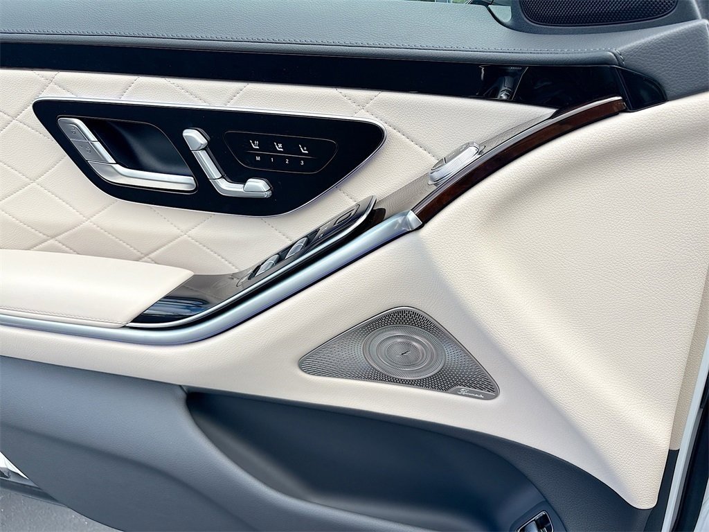 New 2026 Mercedes-Benz S 500 4MATIC image 18