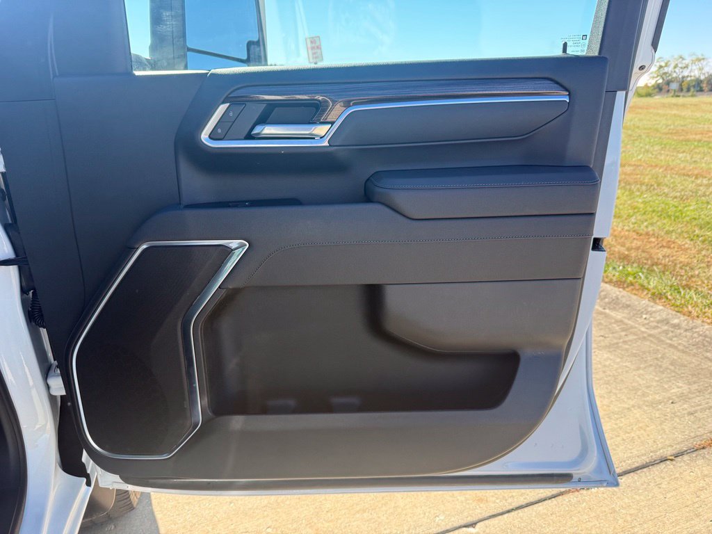 Used 2026 Chevrolet Silverado 2500 LT AWD/4WD image 24