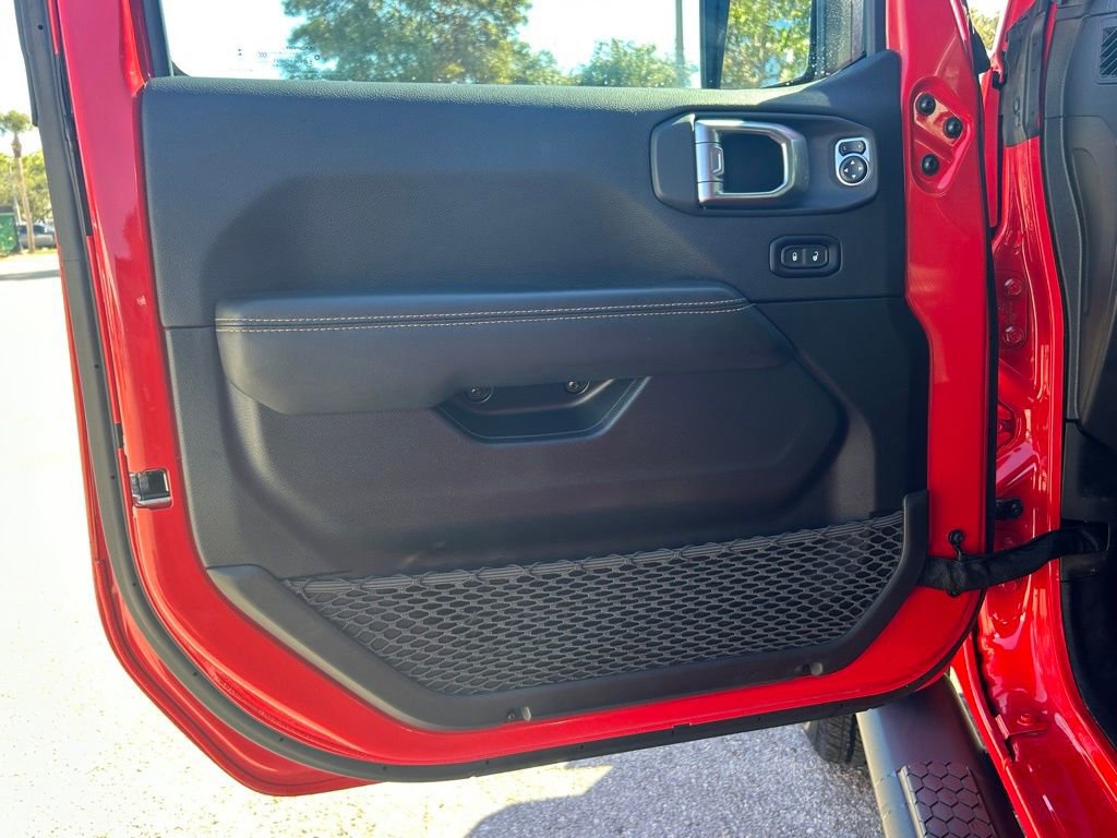 Used 2024 Jeep Wrangler Sahara w/ Technology Group image 35