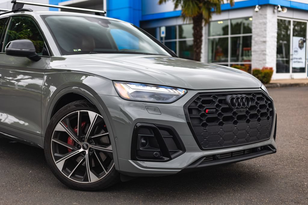 Used 2022 Audi SQ5 Prestige AWD/4WD image 3