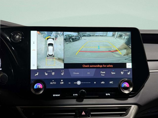 Used 2024 Lexus RX 350 w/ Convenience Package image 16