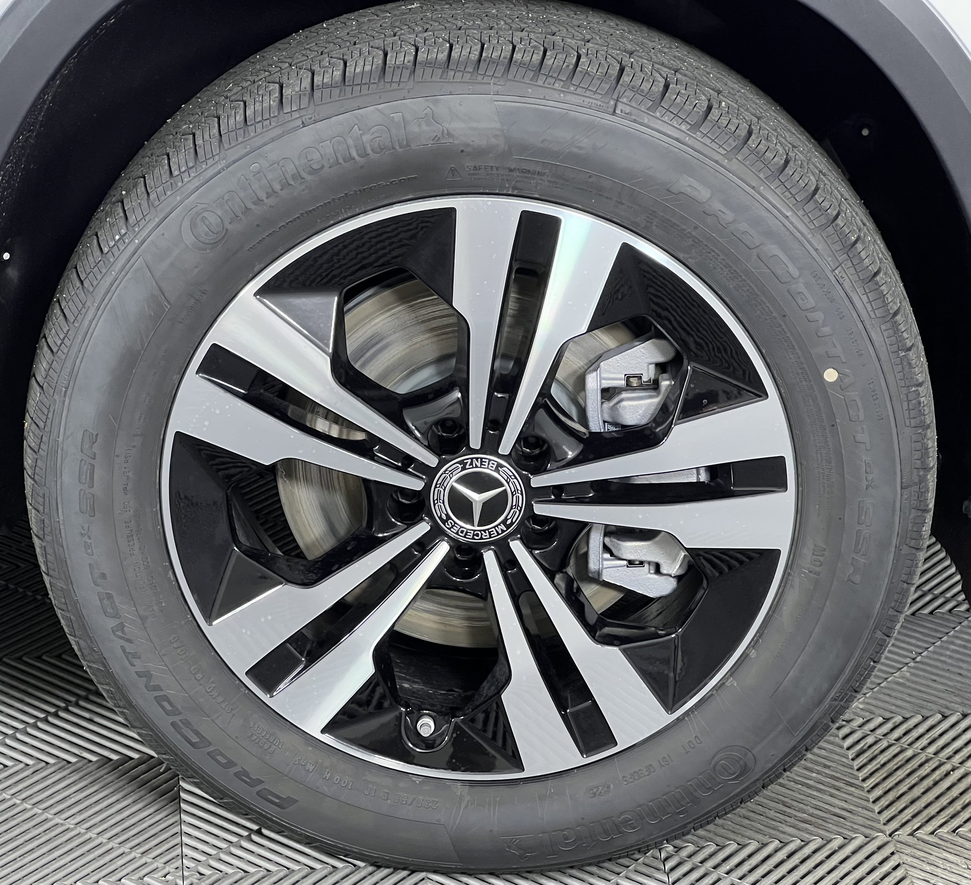 New 2026 Mercedes-Benz GLA 250 4MATIC image 15