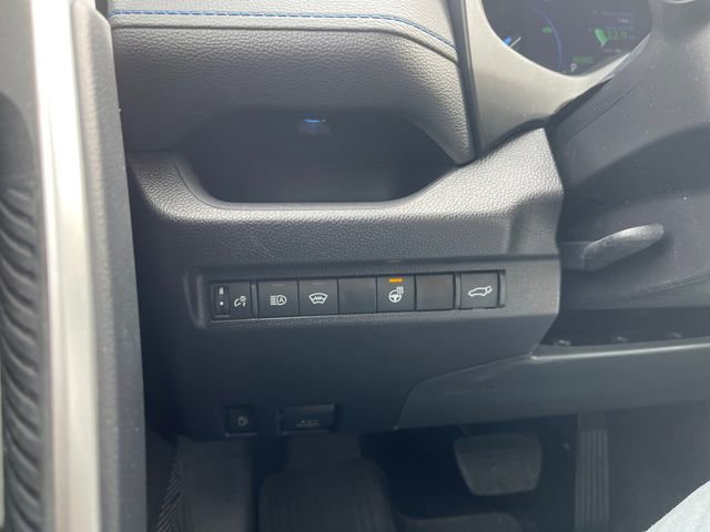 Used 2024 Toyota RAV4 XSE w/ Weather Package image 21