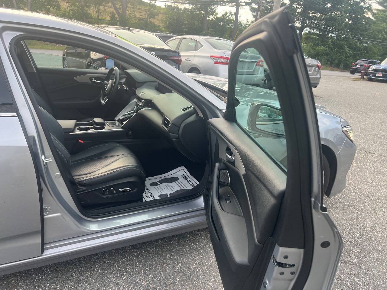 Used 2022 Acura TLX w/ Technology Package FWD image 9