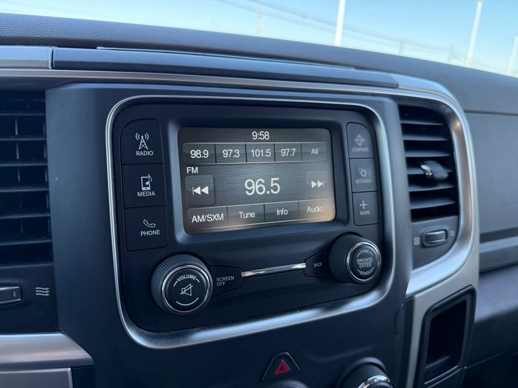 Used 2019 RAM 1500 Classic SLT AWD/4WD image 27