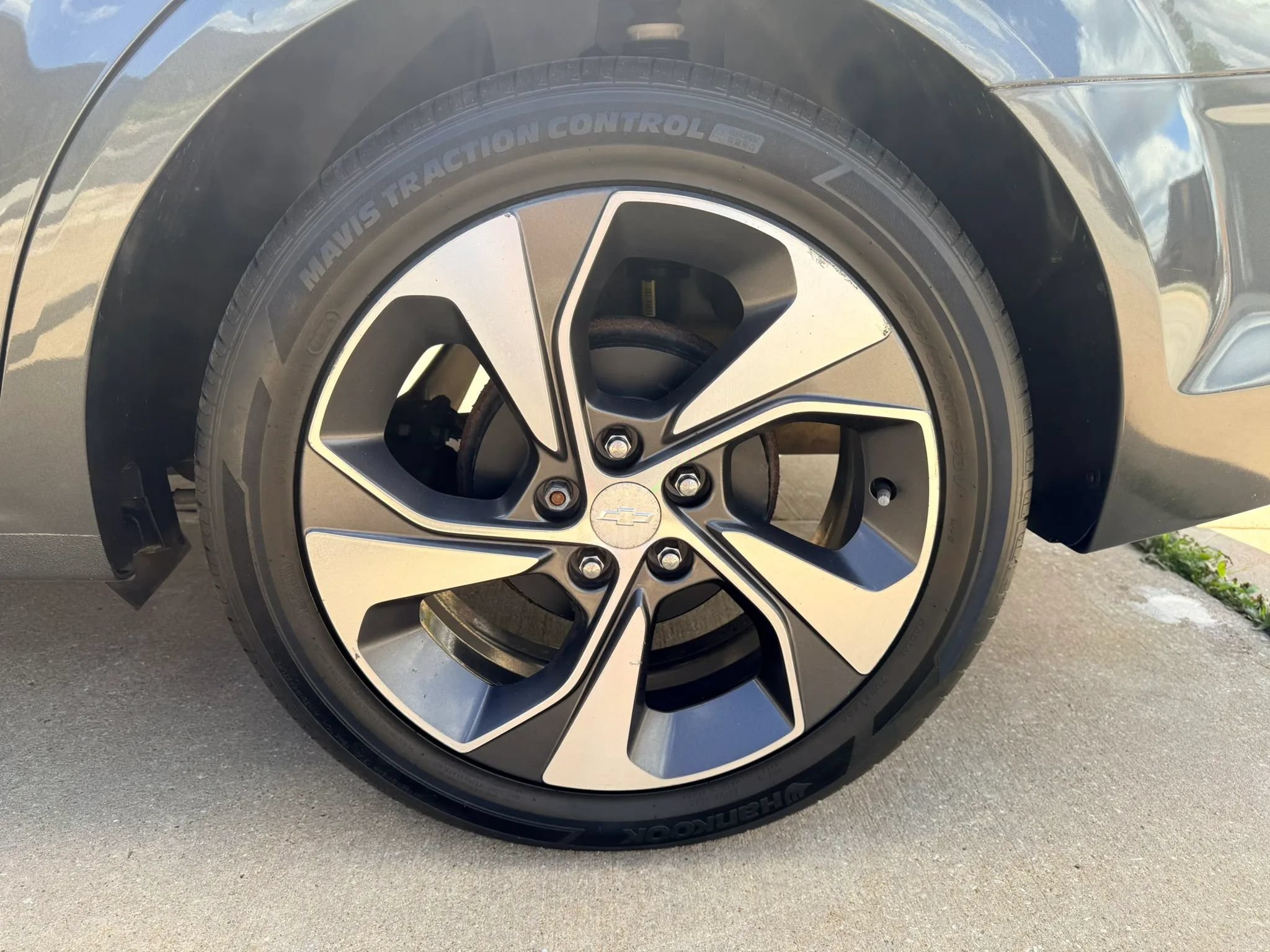 Used 2017 Chevrolet Sonic Premier FWD image 18