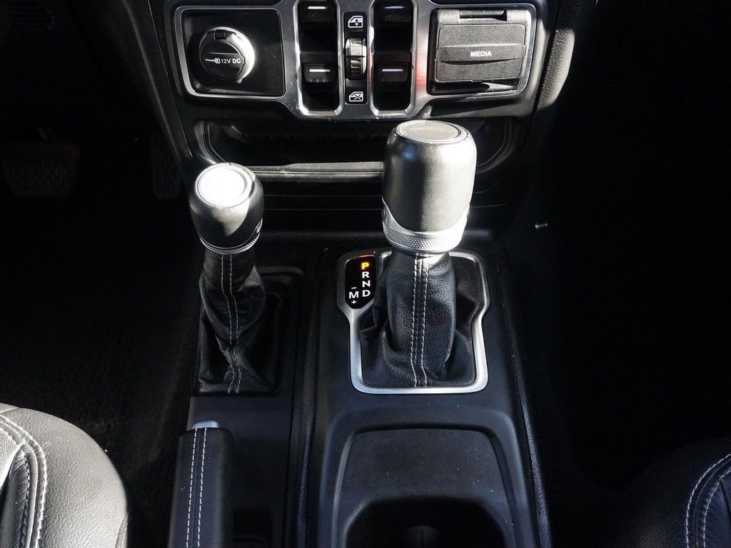 Used 2020 Jeep Gladiator Overland AWD/4WD image 42