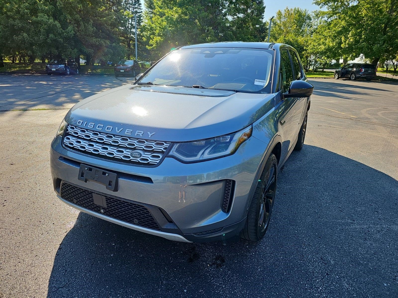 Used 2021 Land Rover Discovery Sport SE AWD/4WD image 2