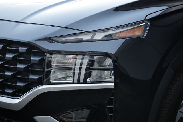 Used 2023 Hyundai Santa Fe SE image 12
