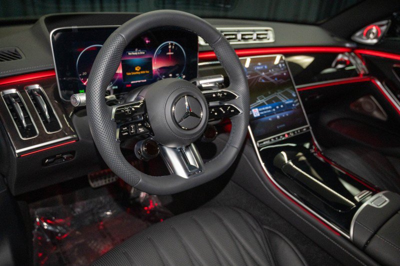 New 2026 Mercedes-Benz S 63 AMG S image 16