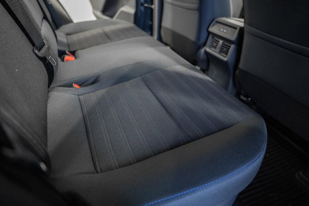 New 2026 Toyota RAV4 SE image 32