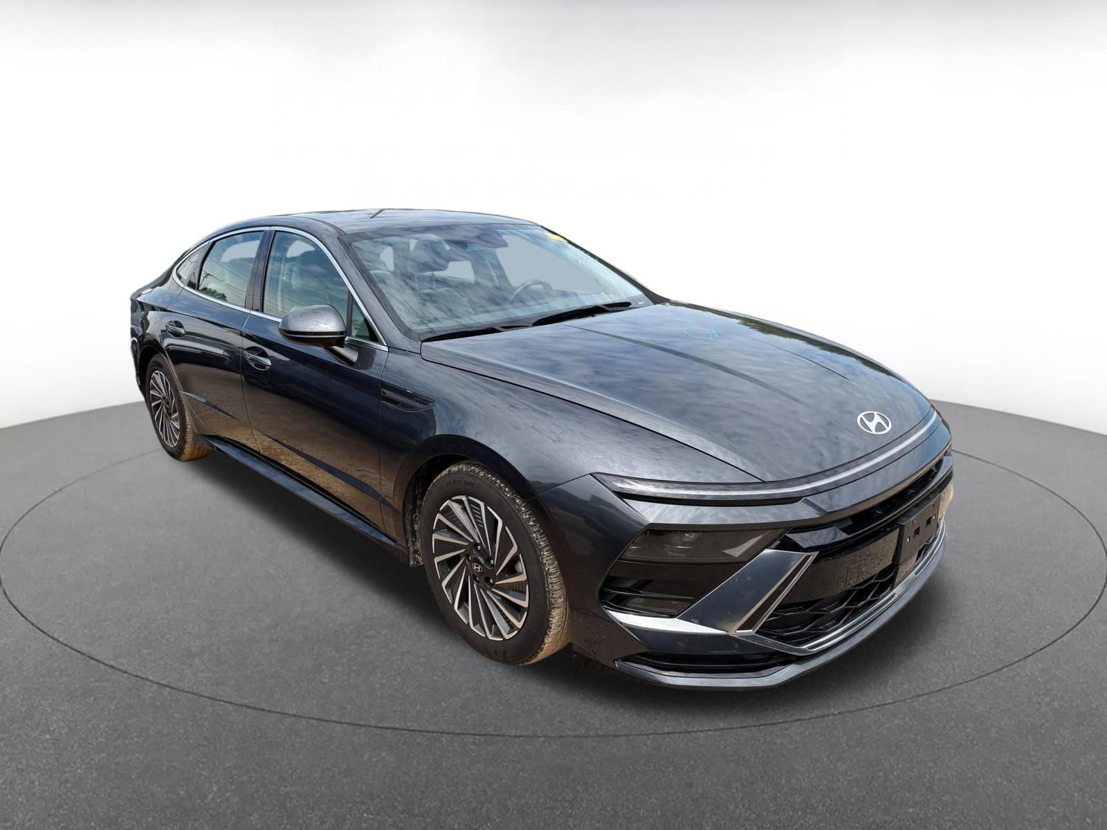 Used 2025 Hyundai Sonata SEL FWD image 7