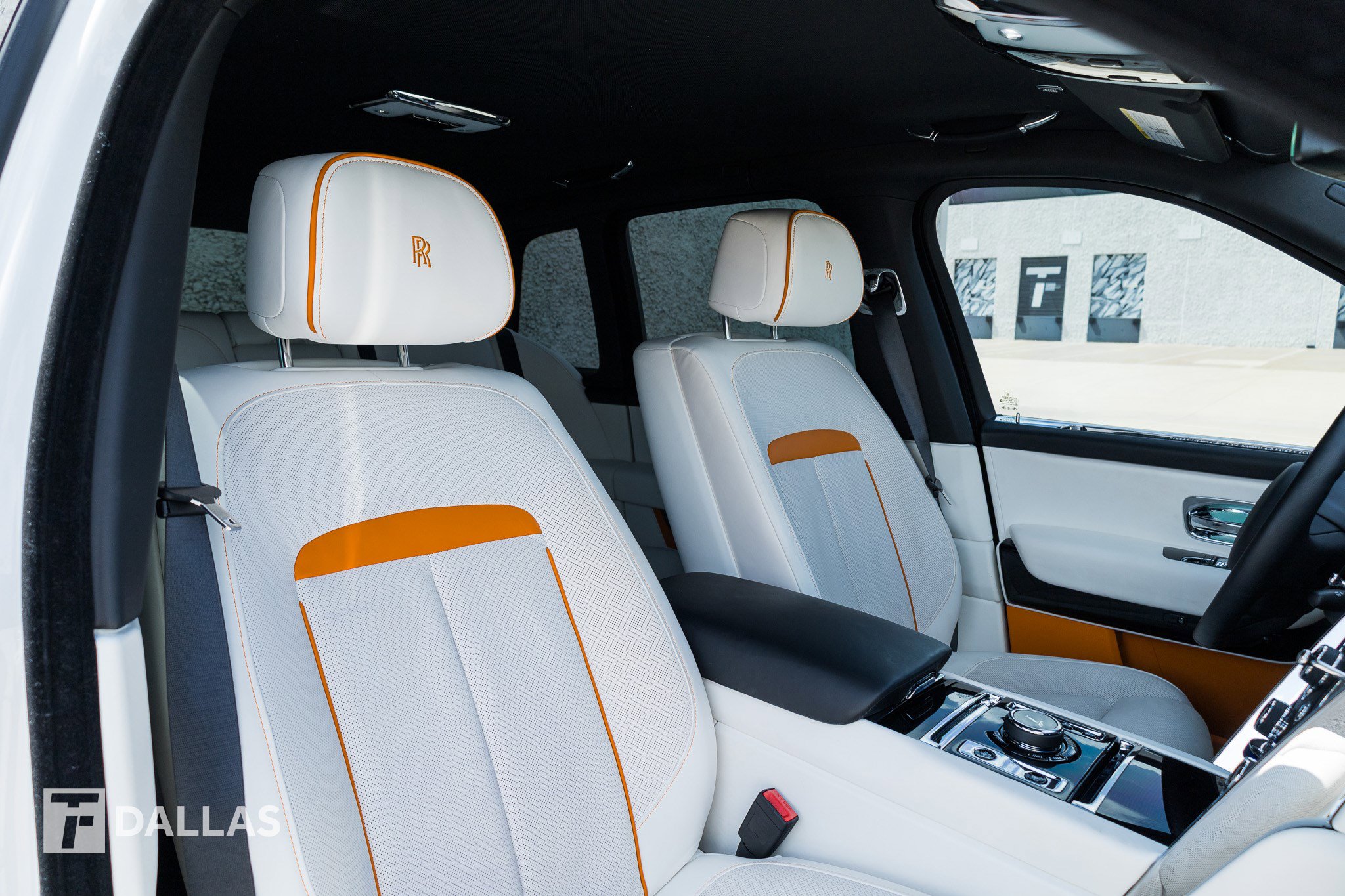 Used 2022 Rolls-Royce Cullinan AWD/4WD image 43