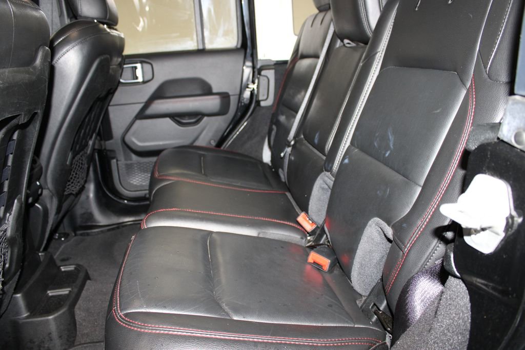 Used 2021 Jeep Wrangler Unlimited Rubicon w/ Cold Weather Group image 22