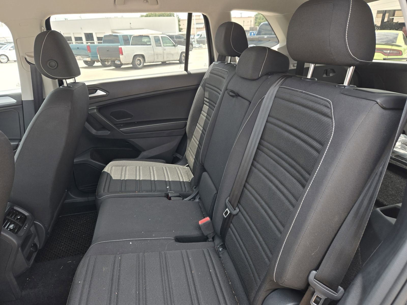 Used 2024 Volkswagen Tiguan S image 18