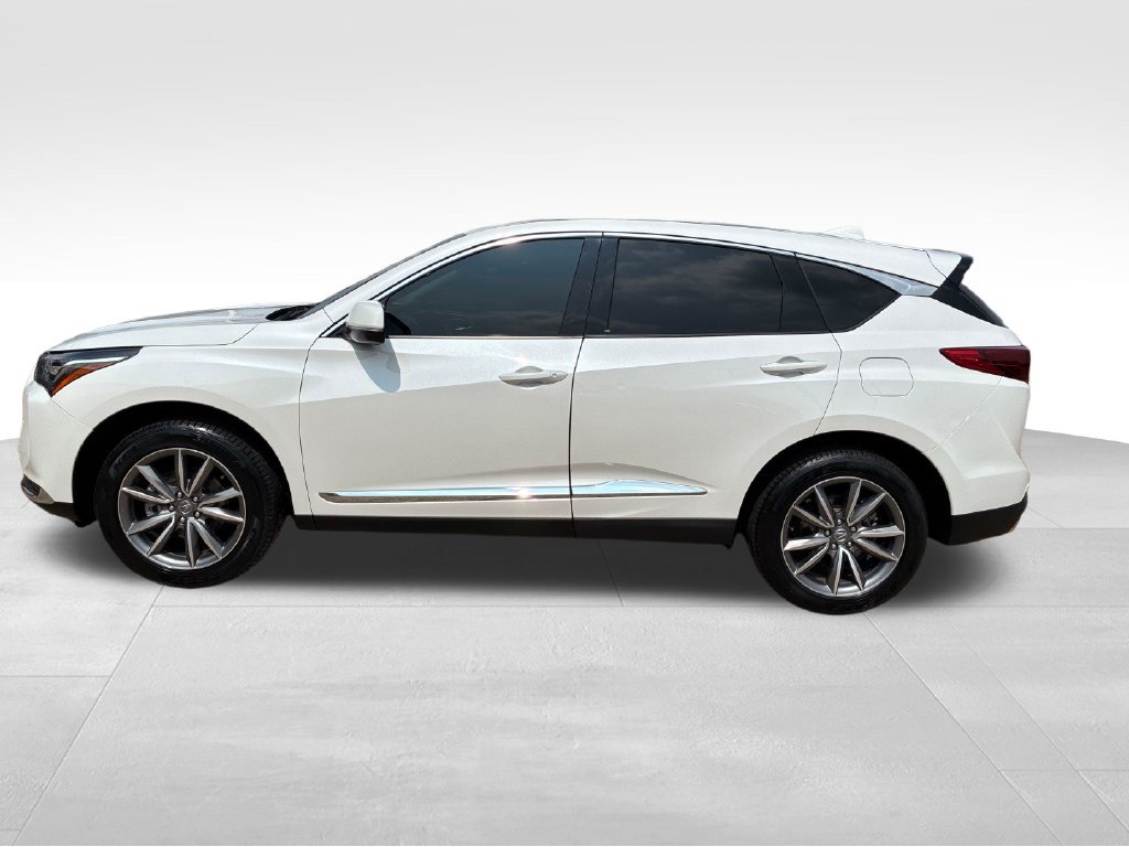 Used 2023 Acura RDX w/ Technology Package FWD image 2