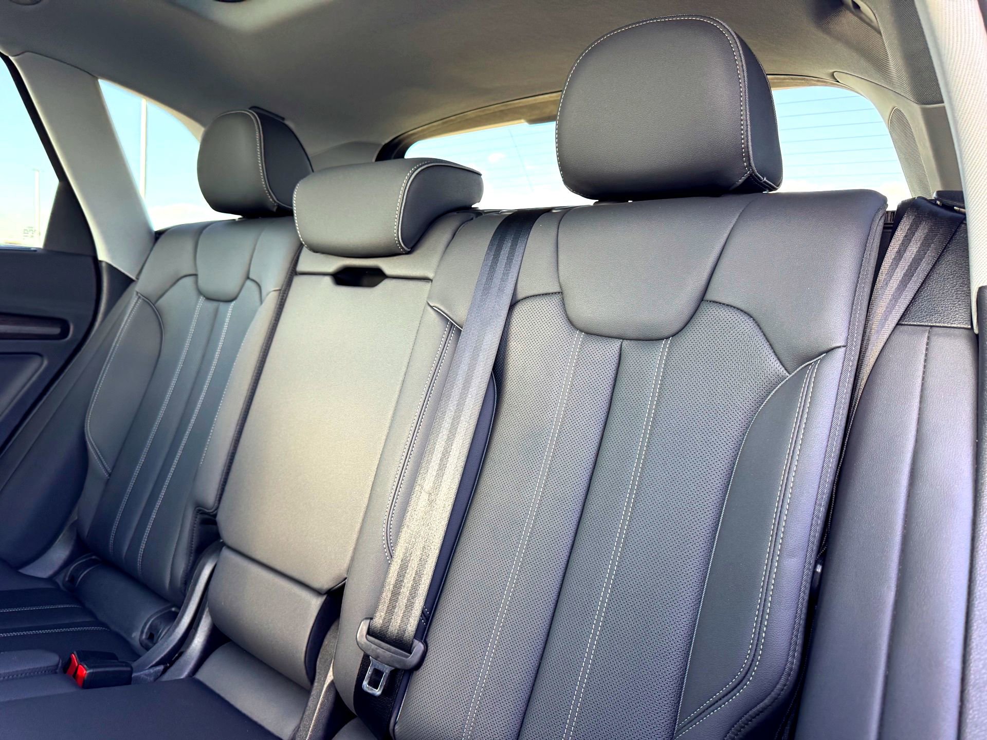 Used 2023 Audi Q5 2.0T Premium Plus w/ Premium Plus Package image 19