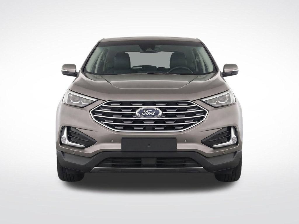 Used 2019 Ford Edge Titanium w/ Equipment Group 301A AWD/4WD image 6