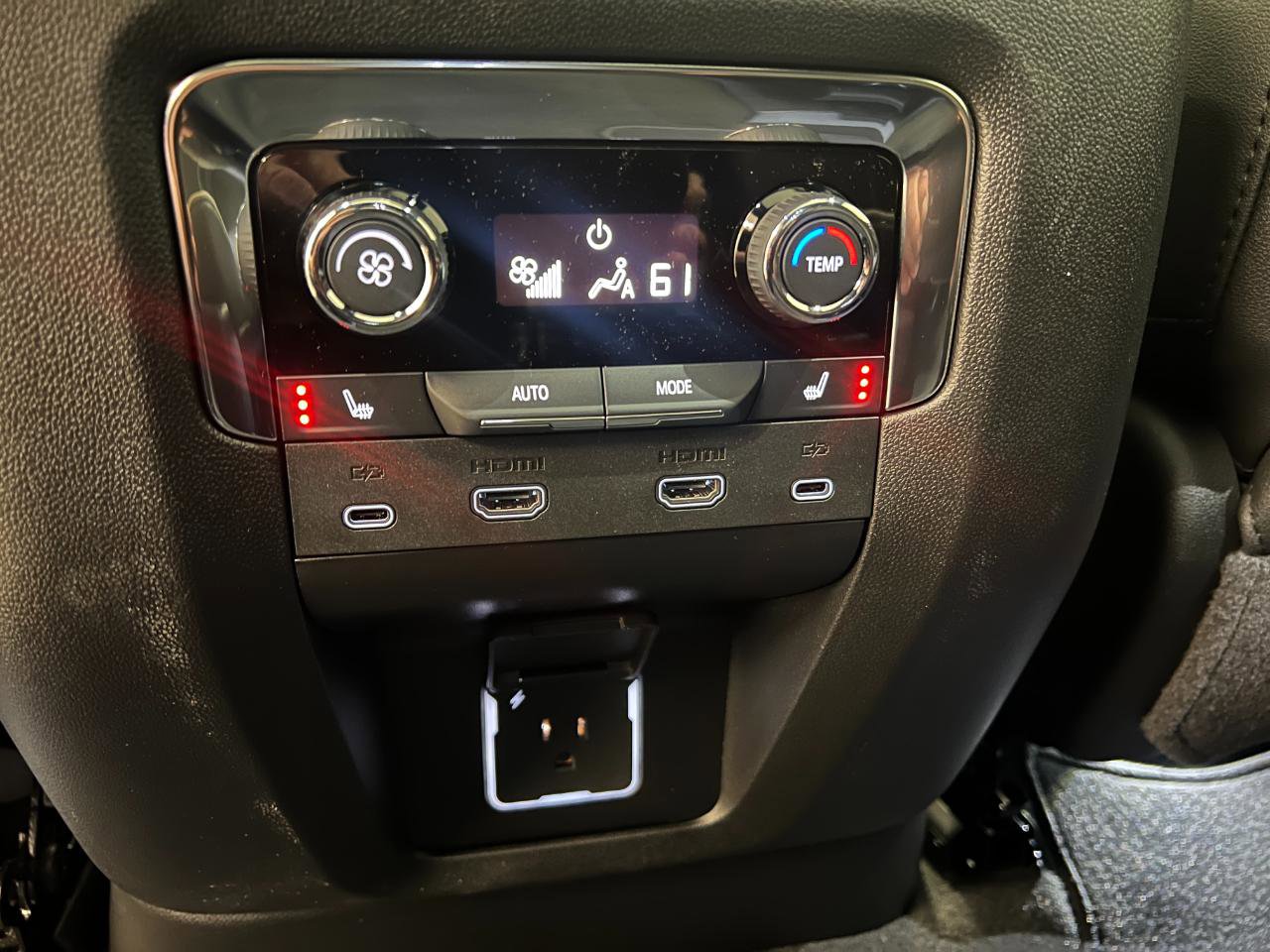 New 2026 Chevrolet Tahoe Premier image 58