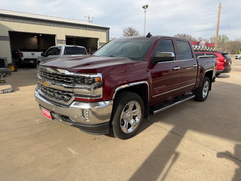 Used 2017 Chevrolet Silverado 1500 LTZ w/ Sport Package image 27
