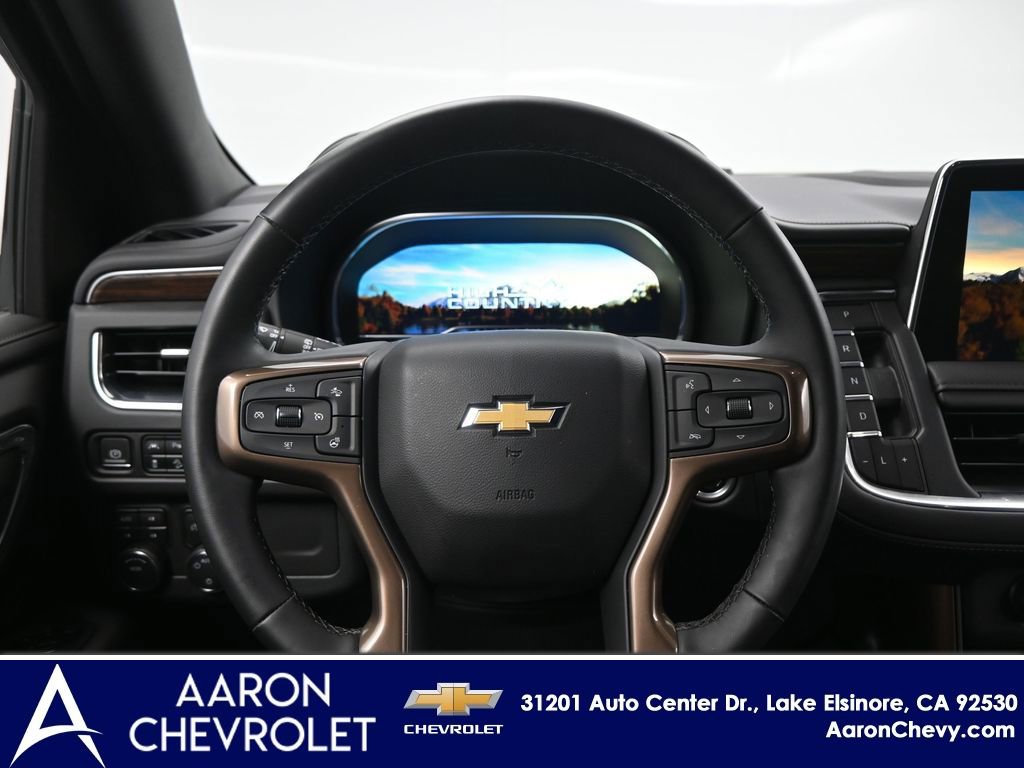 New 2024 Chevrolet Suburban High Country AWD/4WD image 7