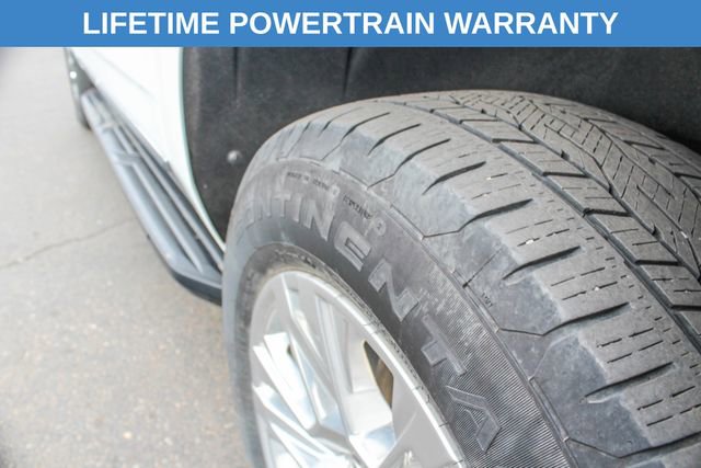 Used 2023 GMC Yukon XL Denali image 14