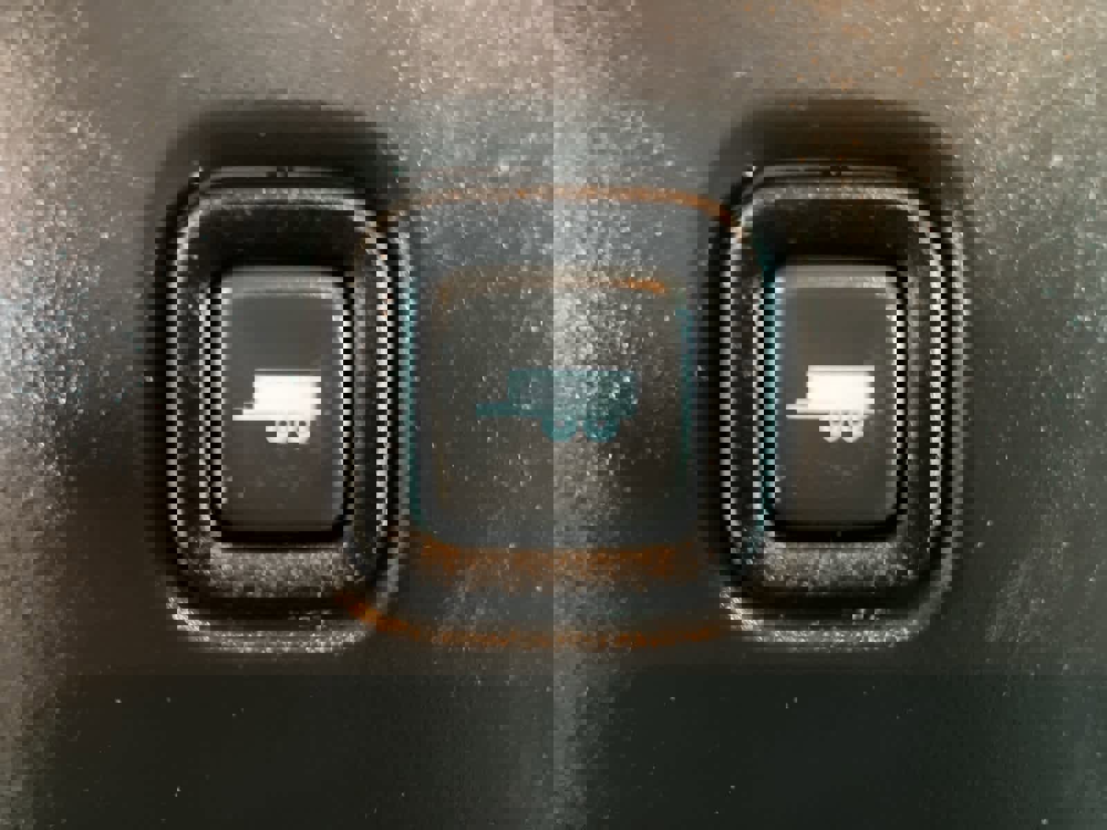 Used 2024 GMC Savana 2500 w/ Driver Convenience Package image 18