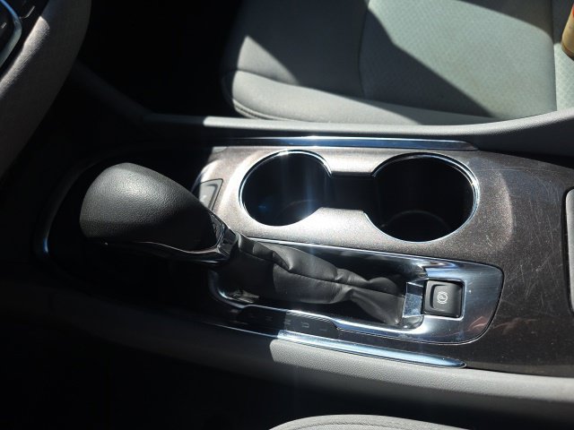 Used 2025 Chevrolet Malibu LT FWD image 21