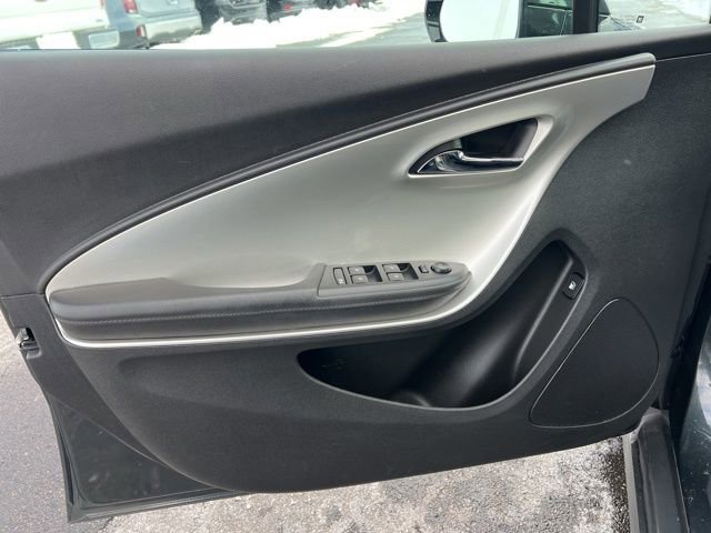 Used 2014 Chevrolet Volt Premium w/ Premium Trim Package image 25
