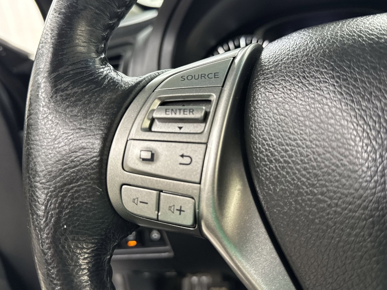 Used 2015 Nissan Altima 2.5 SL w/ Technology Package image 37