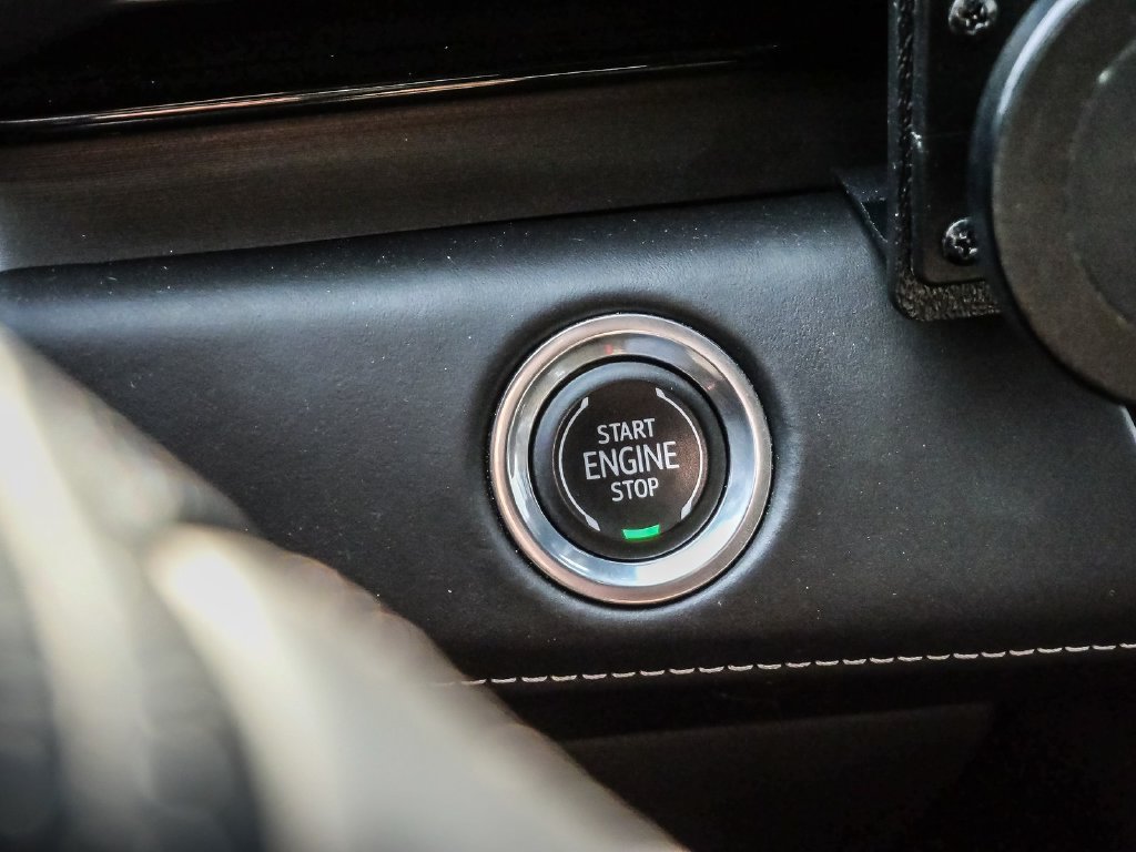 Used 2023 Cadillac Escalade Premium Luxury Platinum w/ LPO, Radiant Package AWD/4WD image 41
