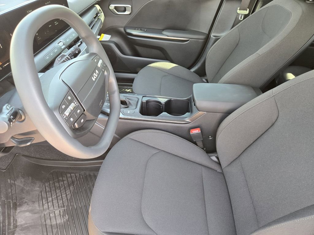 New 2026 Kia K4 FWD image 10