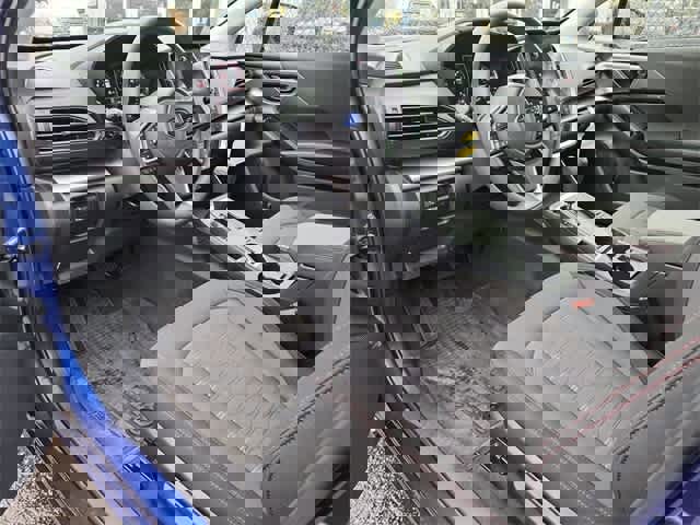 Used 2025 Subaru Impreza 2.0i Sport image 9