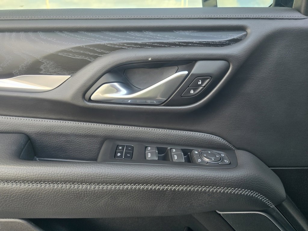 Used 2021 GMC Yukon Denali w/ Denali Ultimate Package image 11