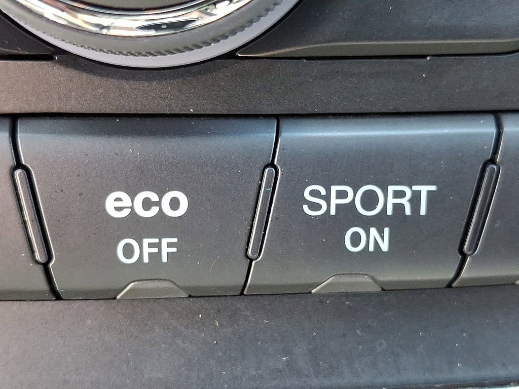 Used 2016 Jeep Grand Cherokee Laredo 75th Anniversary image 24