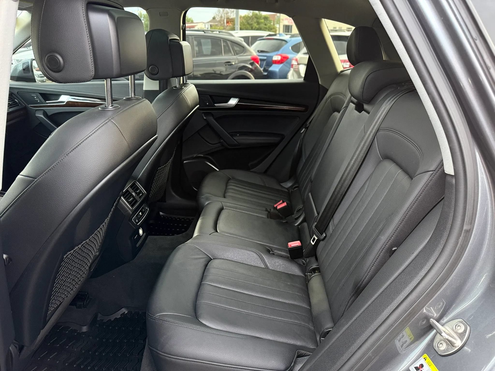Used 2019 Audi Q5 2.0T Premium Plus w/ Premium Plus Package AWD/4WD image 16
