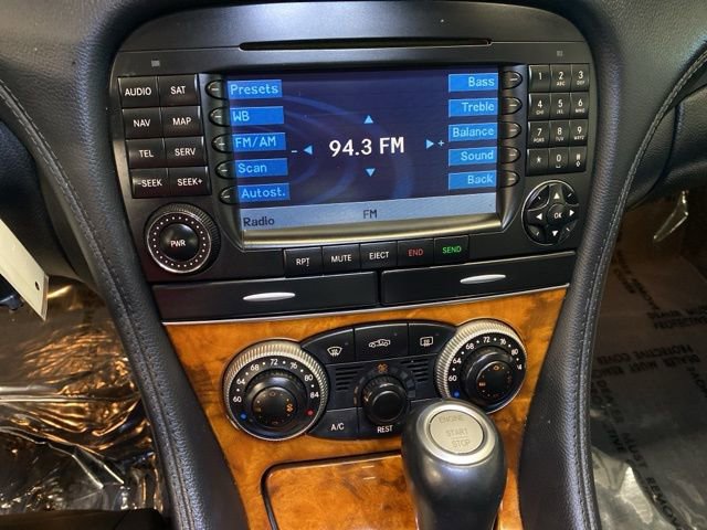 Used 2007 Mercedes-Benz SL 550 w/ Premium Pkg I image 20