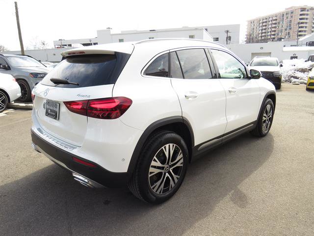 Used 2025 Mercedes-Benz GLA 250 4MATIC image 4