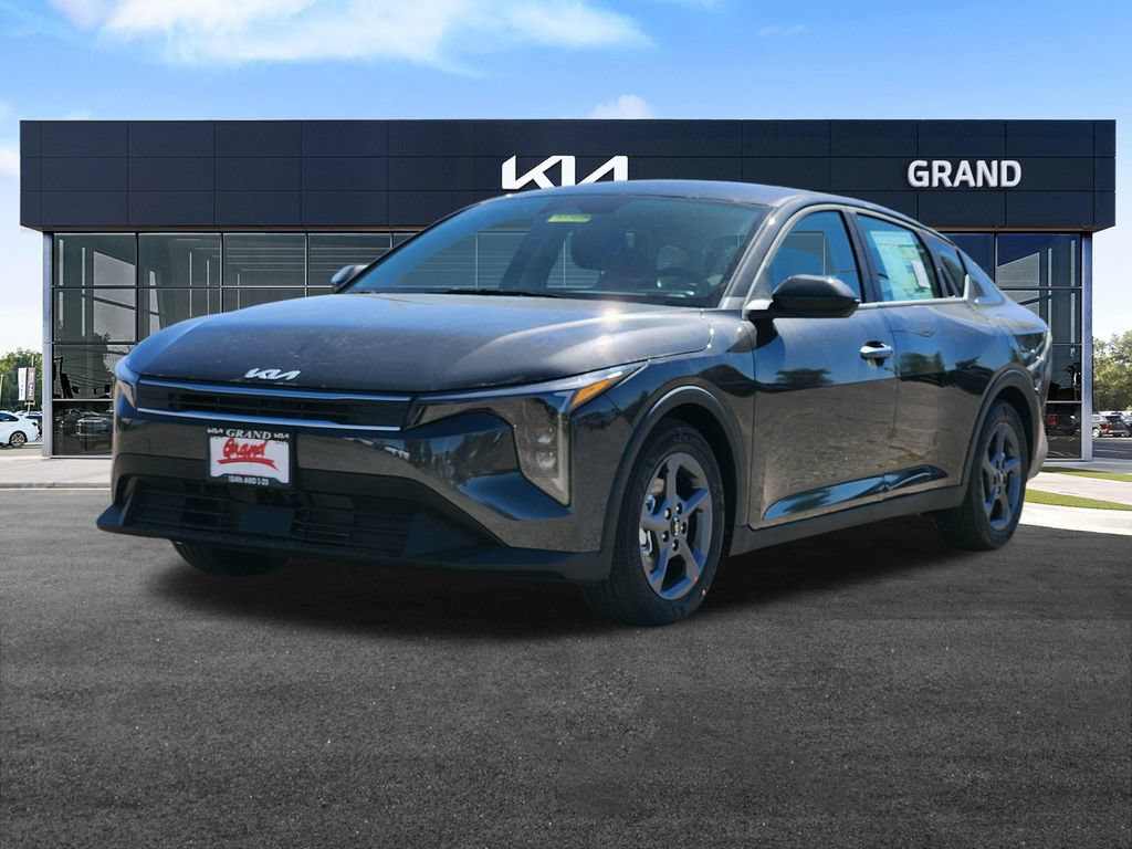 New 2026 Kia K4 FWD image 4