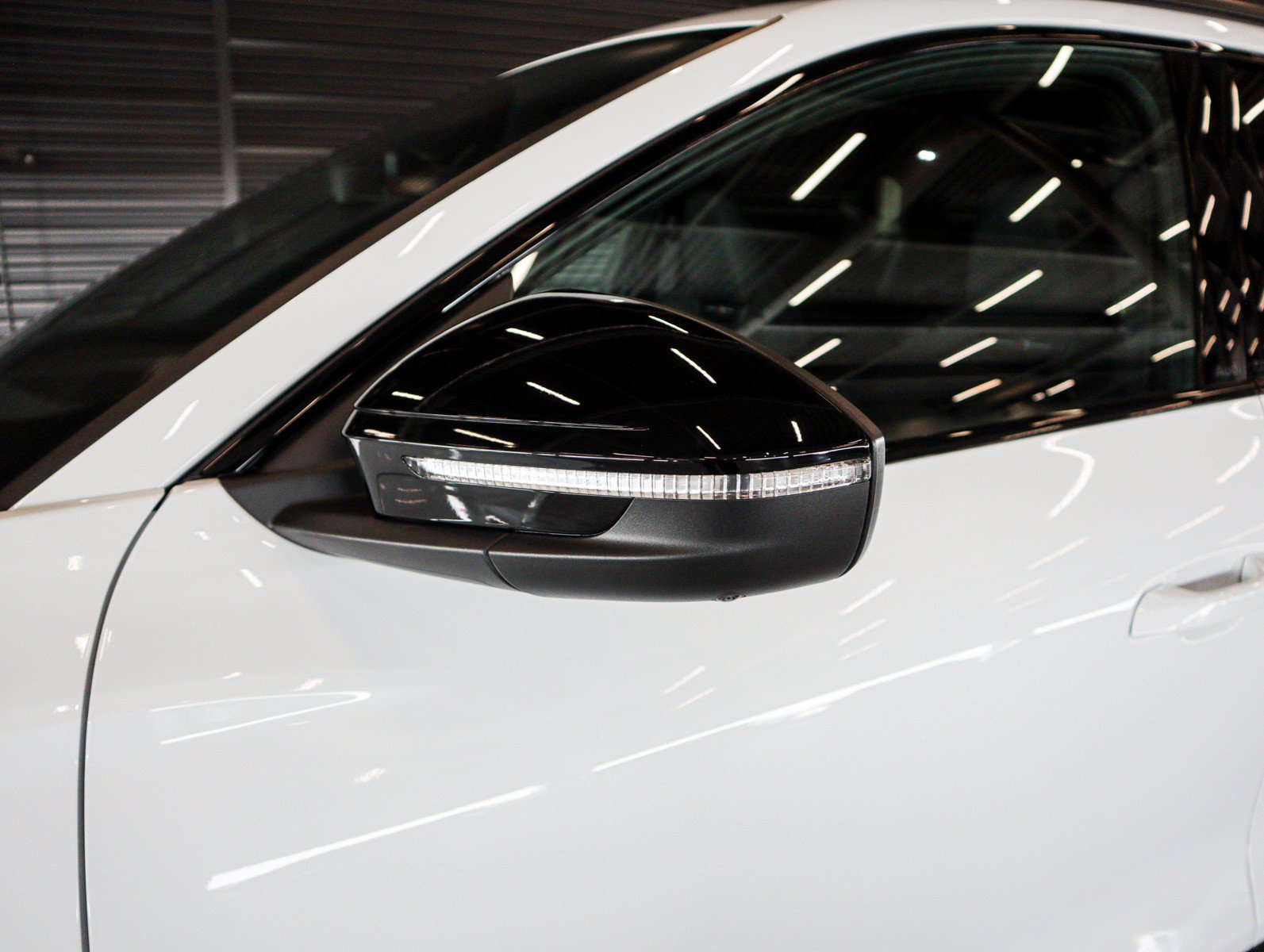 New 2027 Audi SQ6 e-tron Premium Plus AWD/4WD image 29