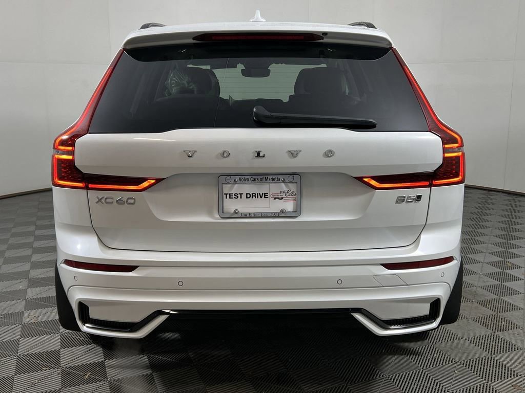 New 2026 Volvo XC60 B5 Ultra w/ Climate Package image 7