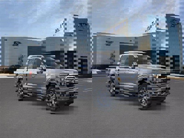 New 2025 Ford F150 Lariat w/ Equipment Group 502A High