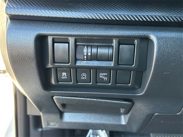 Used 2021 Subaru Crosstrek 2.0i Premium w/ Moonroof Package image 21