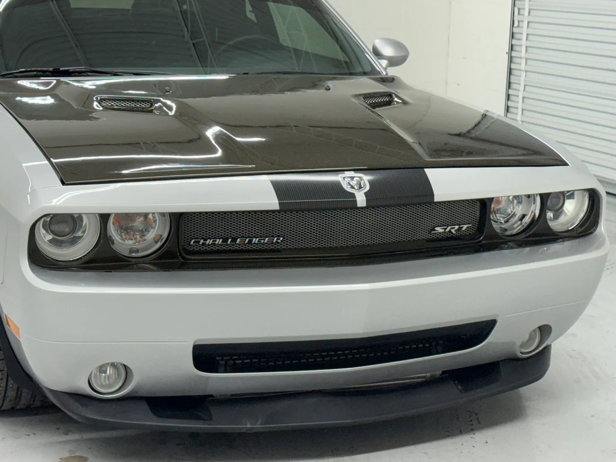 Used 2008 Dodge Challenger SRT8 image 10