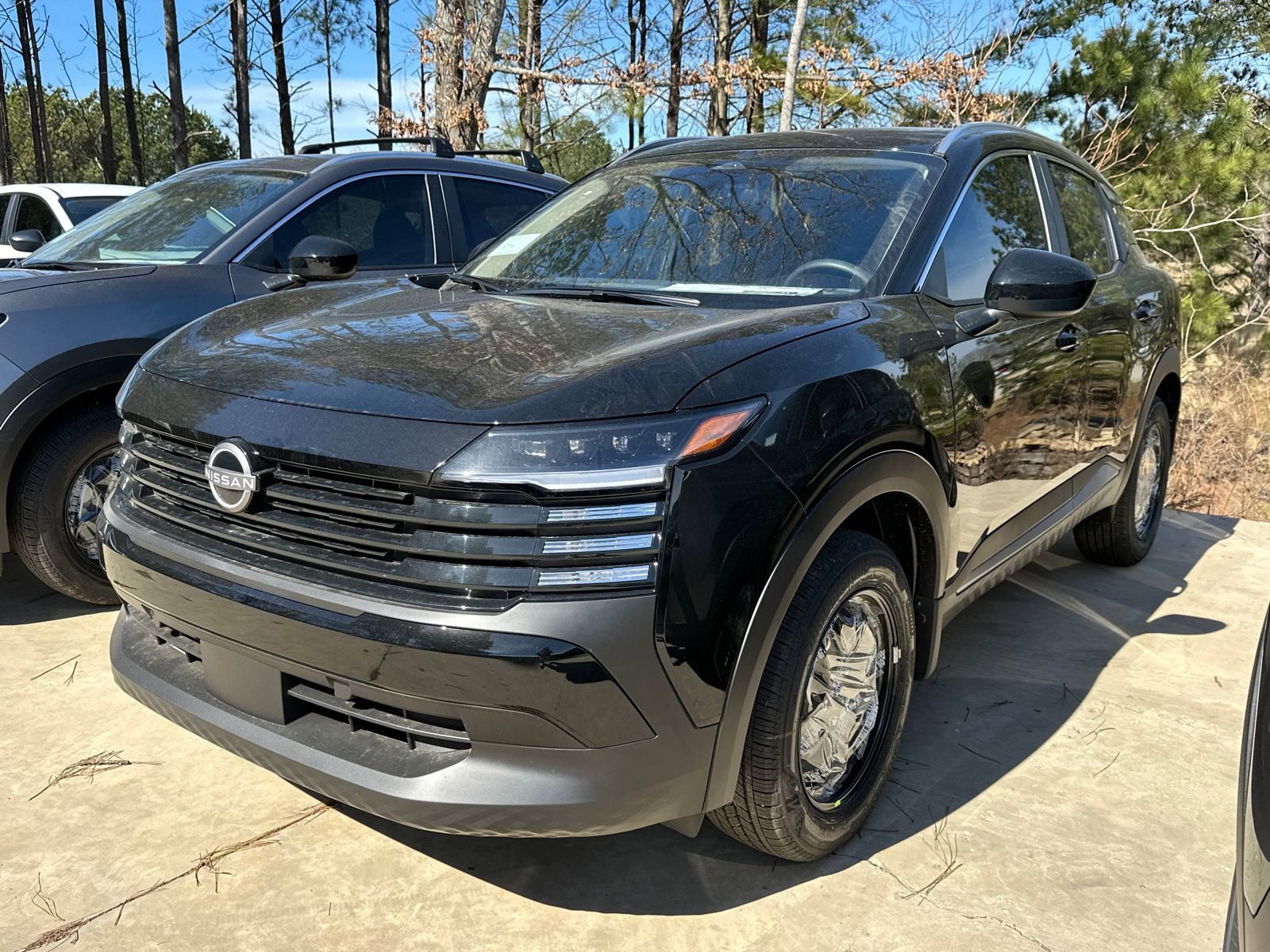 New 2026 Nissan Kicks SV w/ SV Premium Package image 1