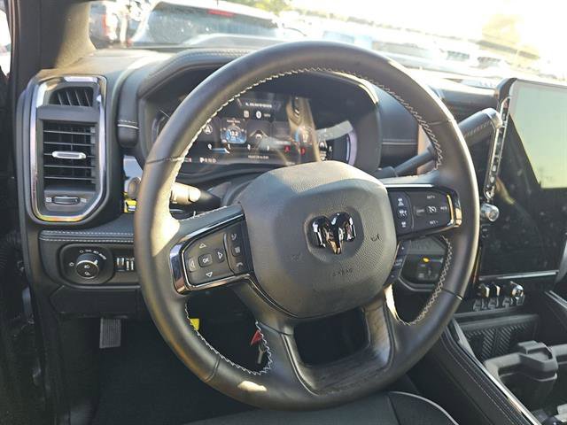 Used 2025 RAM 3500 Limited image 9