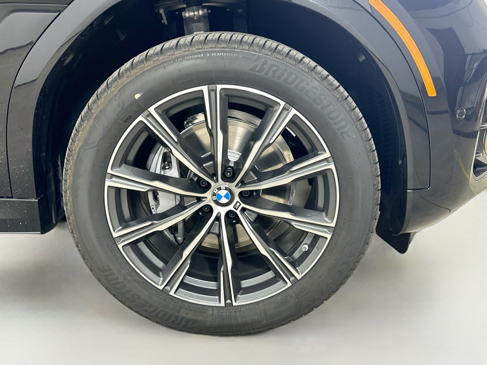 New 2027 BMW X6 xDrive40i AWD/4WD image 10