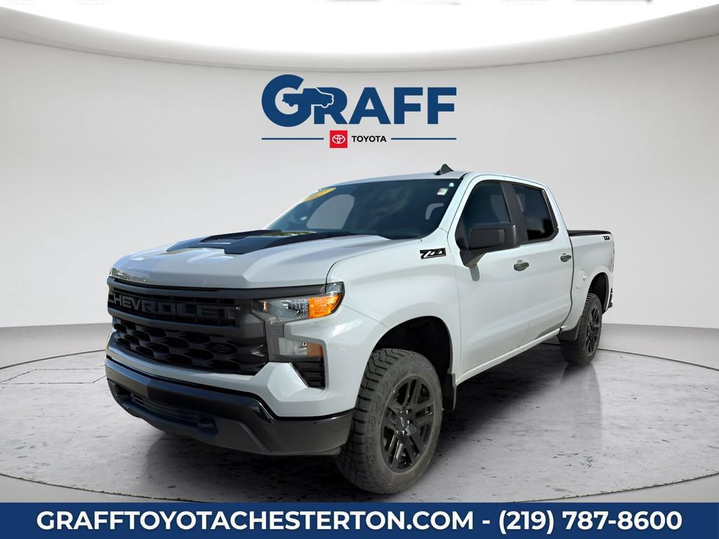 Used 2025 Chevrolet Silverado 1500 Custom Trail Boss w/ Dark Appearance Package AWD/4WD video 1