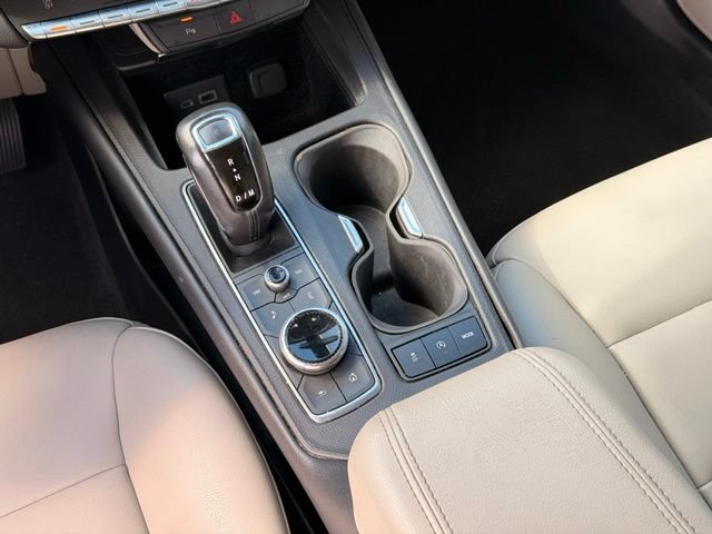 Used 2019 Cadillac XT4 Luxury FWD image 17