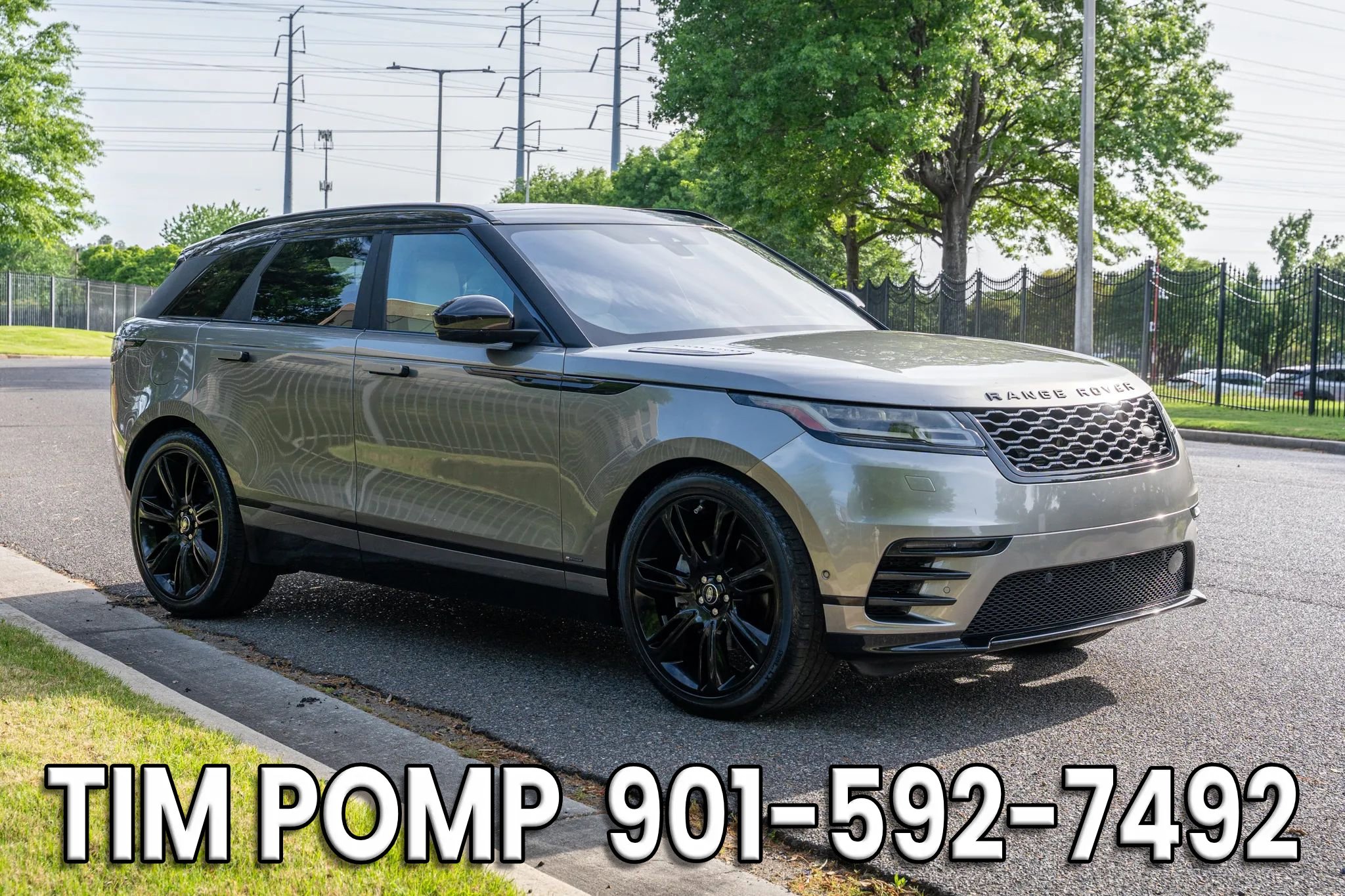 Used 2019 Land Rover Range Rover Velar R-Dynamic SE image 4